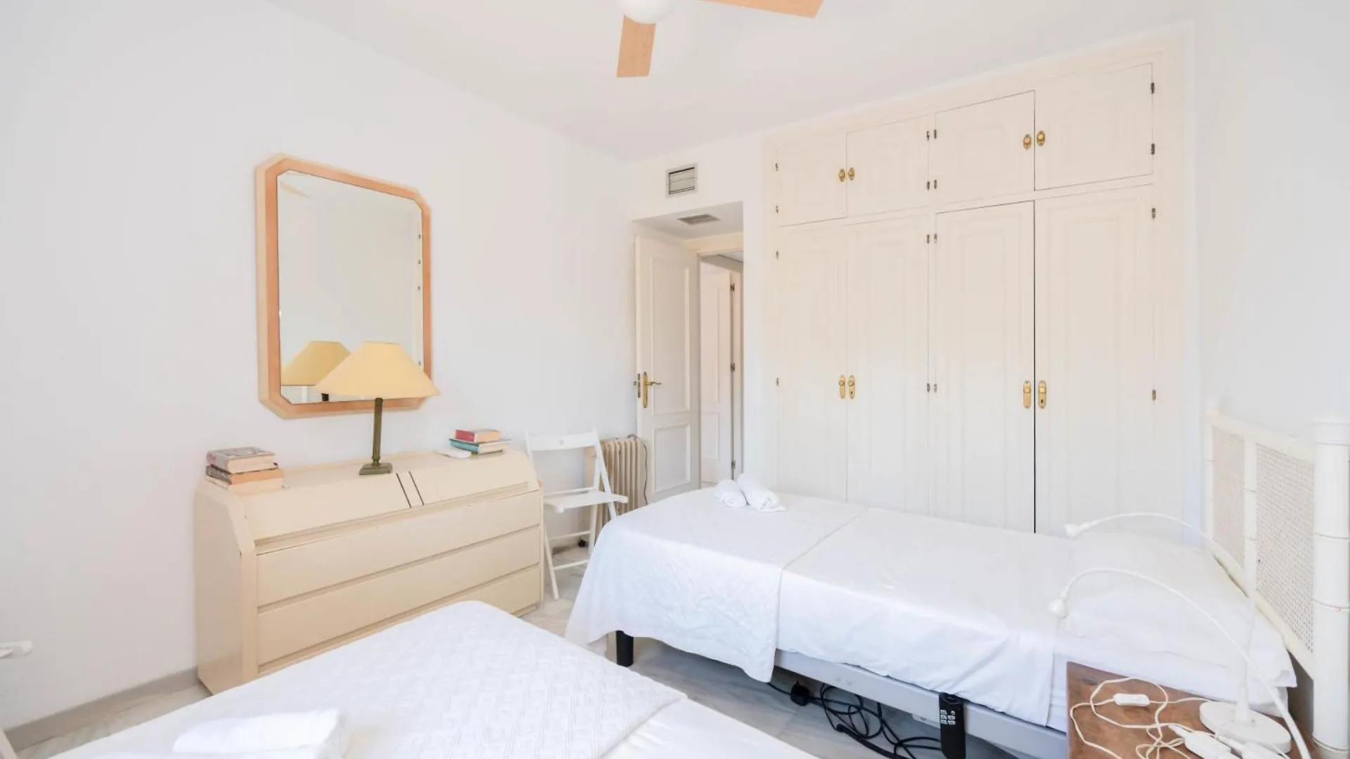 Villas Del Puerto Cabopino Marbella